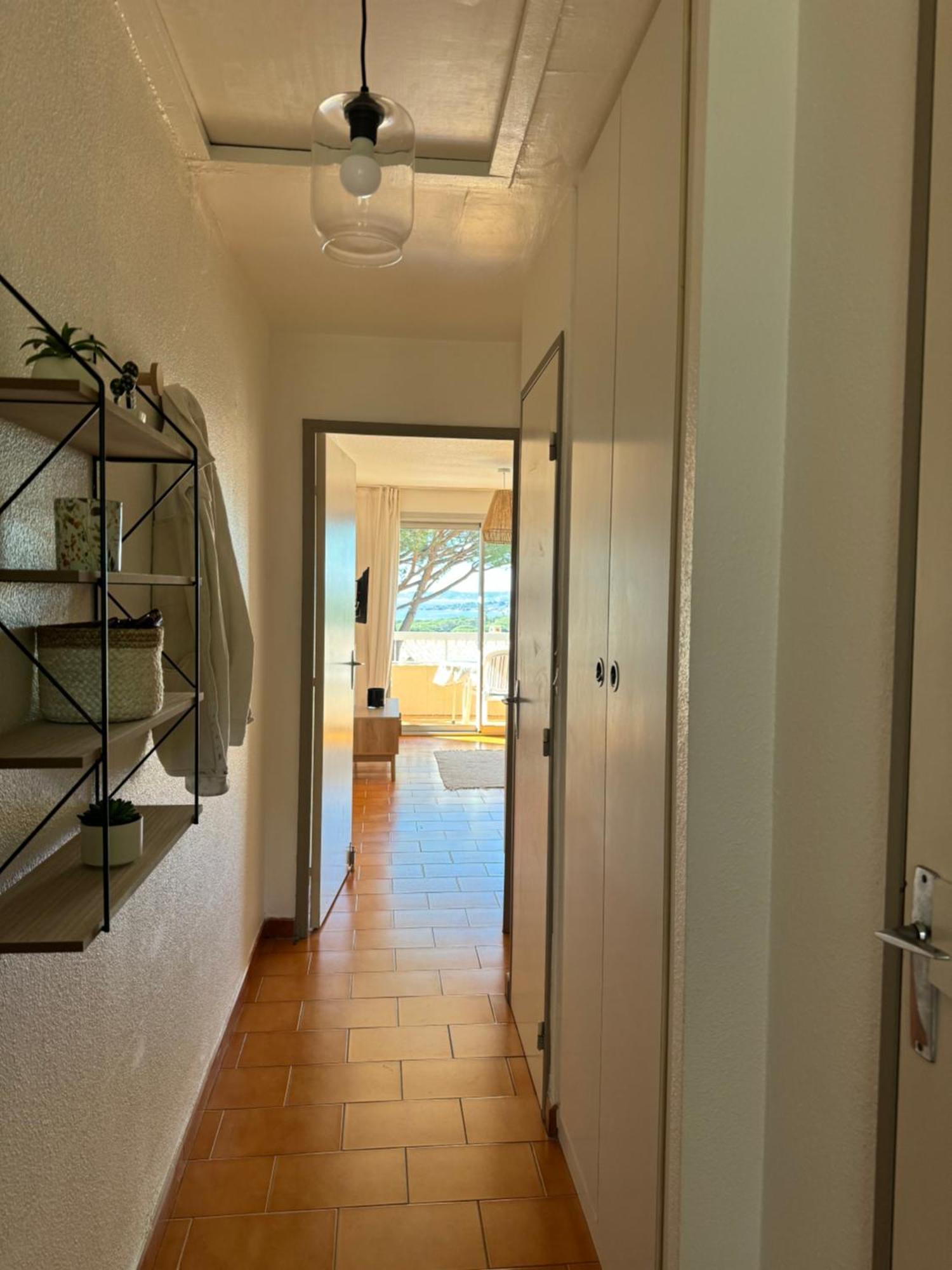Appartement Vue Mer Avec Balcon Σαιντ-Μαξίμ Εξωτερικό φωτογραφία